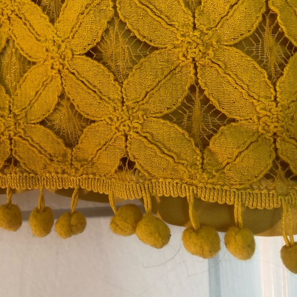 Cropped tank top - Picture 2 of 2